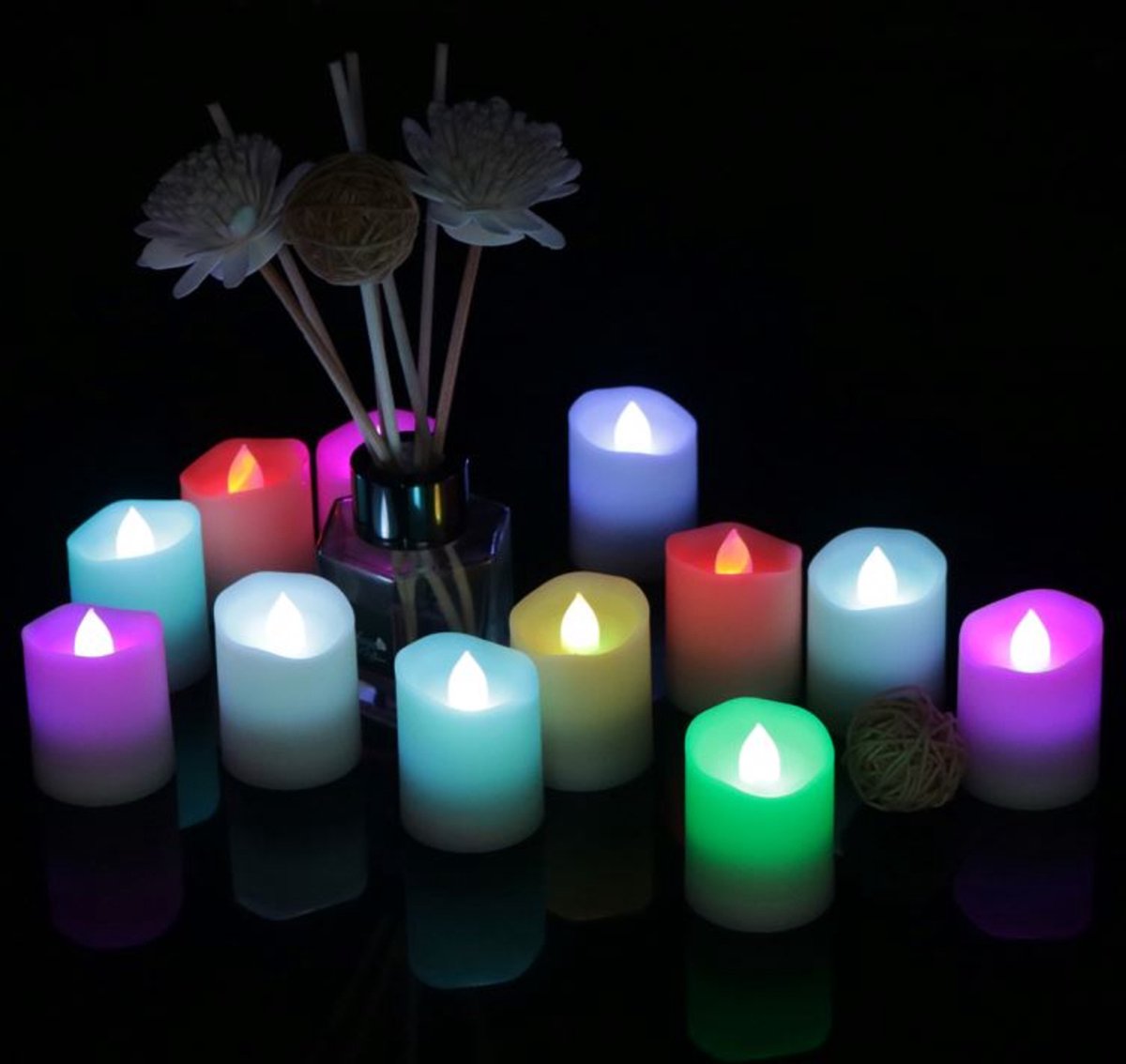 DreamGoods Rechargeable LED Candles With Moving Flame 